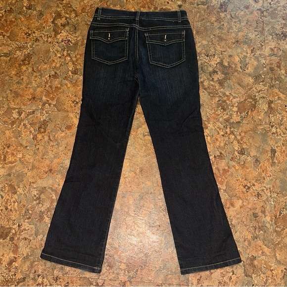Gloria Vanderbilt Women’s Dark Wash High Rise Jeans Size 10 Double Button - Picture 3 of 11